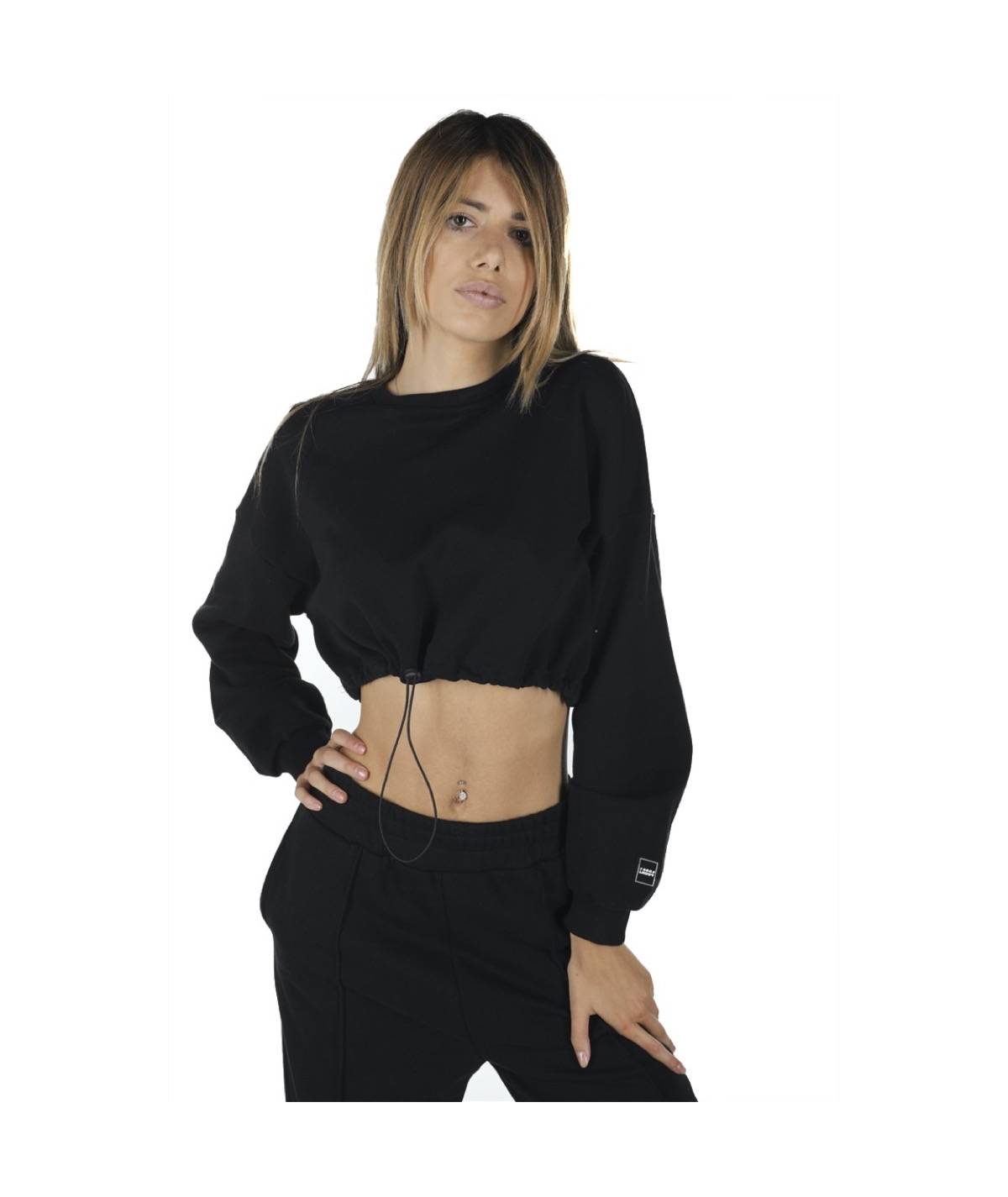 Lab84 FELPA CROP TOP